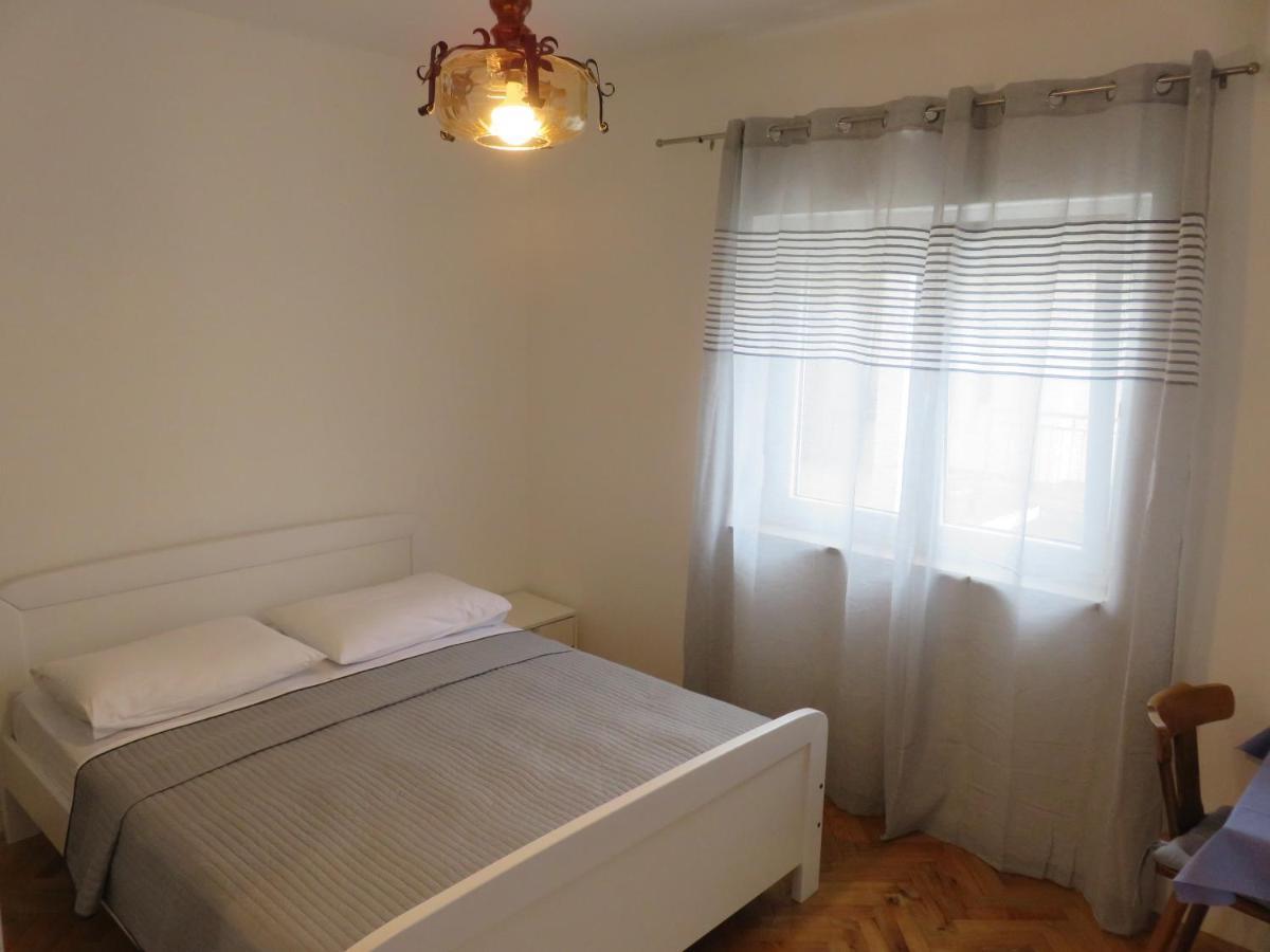 Apartmani Mm Стариград-Пакленица Екстериор снимка