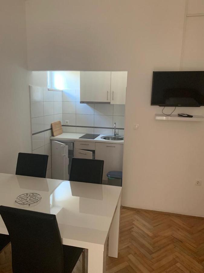 Apartmani Mm Стариград-Пакленица Екстериор снимка